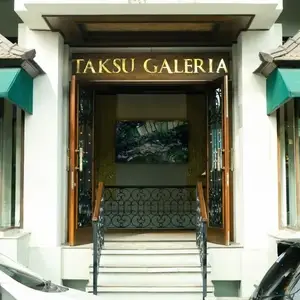 Taksu Galeria Entrance