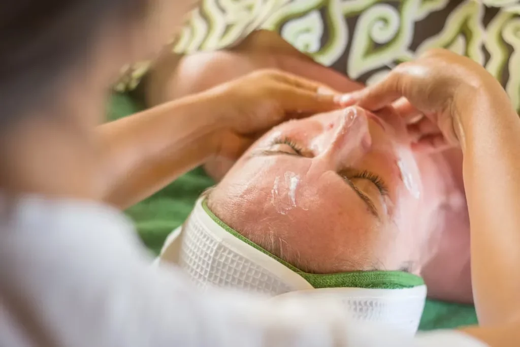 Rejuvenating Organic Fruit Facial